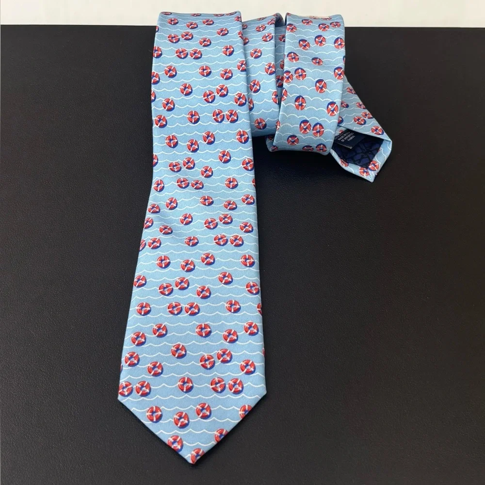 Vineyard Vines Boys Light Blue / Red Lifesavers 100% Silk Tie, 2 5/8